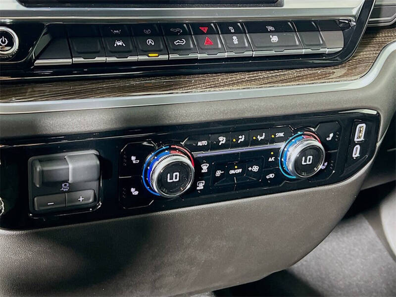 2026 GMC Sierra 1500 Elevation Standard