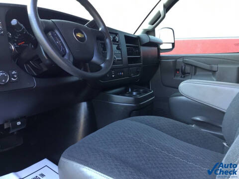 2022 Chevrolet Express 2500