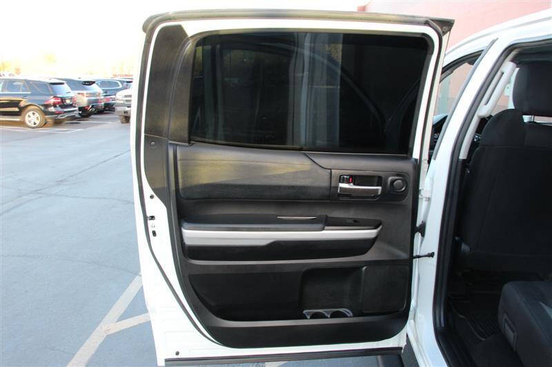 2018 Toyota Tundra SR5