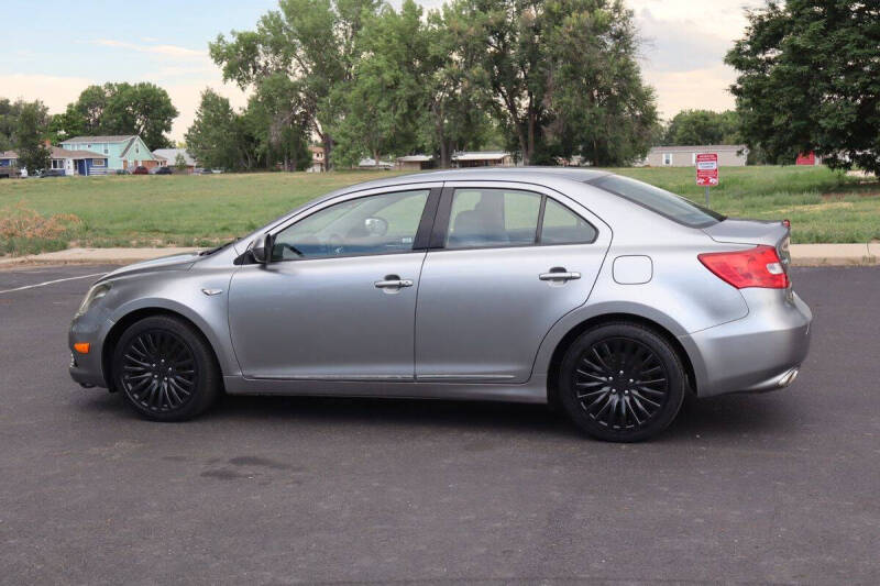 2011 Suzuki Kizashi SE