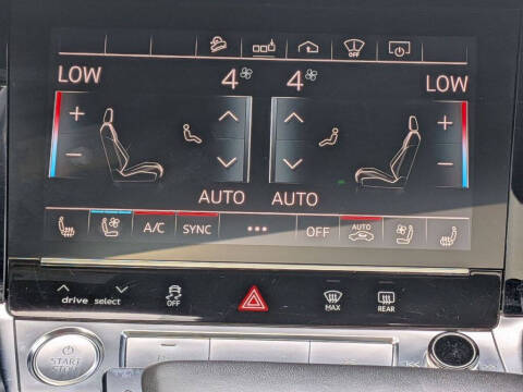 2019 Audi e-tron quattro Prestige