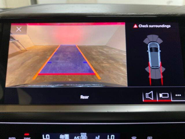2023 Audi Q4 e-tron quattro Premium 50