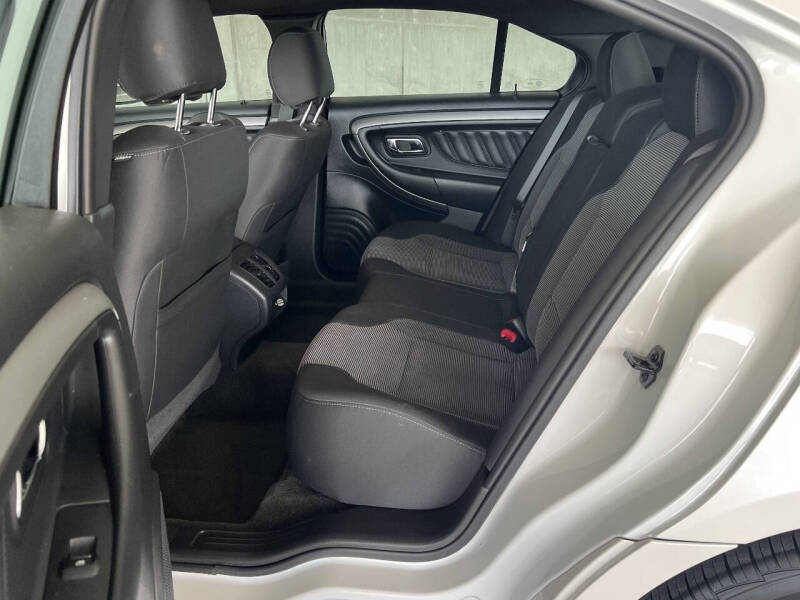 2013 Ford Taurus SEL