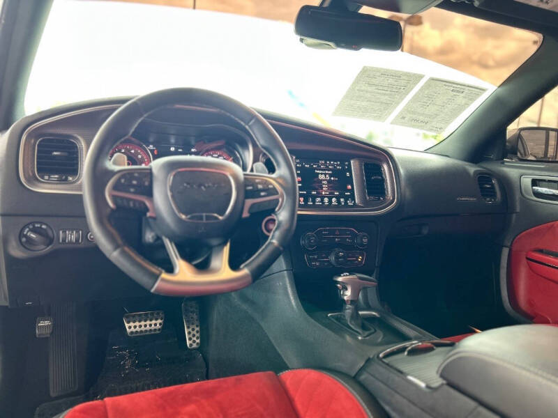 2016 Dodge Charger SRT Hellcat