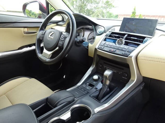 2016 Lexus NX 200t