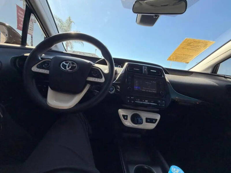 2017 Toyota Prius