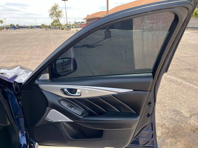 2022 Infiniti Q50 Luxe