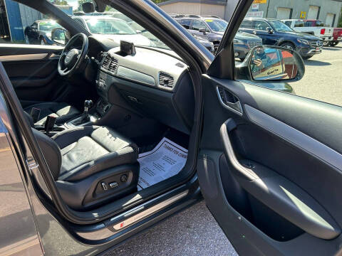 2018 Audi Q3 2.0T quattro Premium Plus