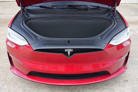 2023 Tesla Model X Standard Range