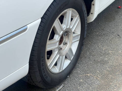 2007 Lincoln Town Car Executive