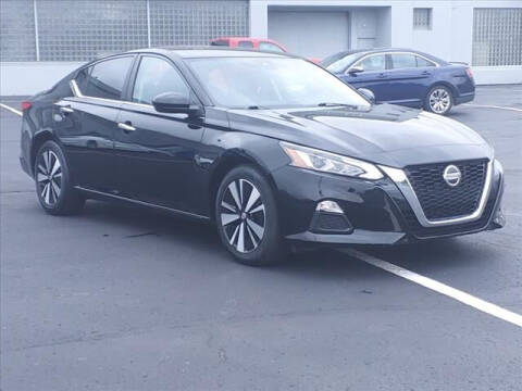 2021 Nissan Altima for sale at James Martin Chevrolet in Detroit MI