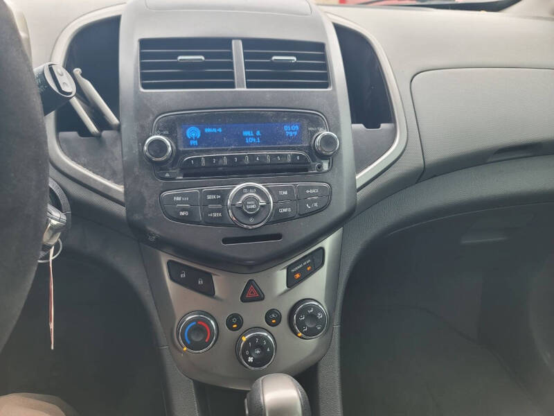 2013 Chevrolet Sonic LT Auto
