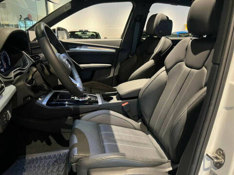 2025 Audi Q5 quattro S line Prem Plus 45 TFSI