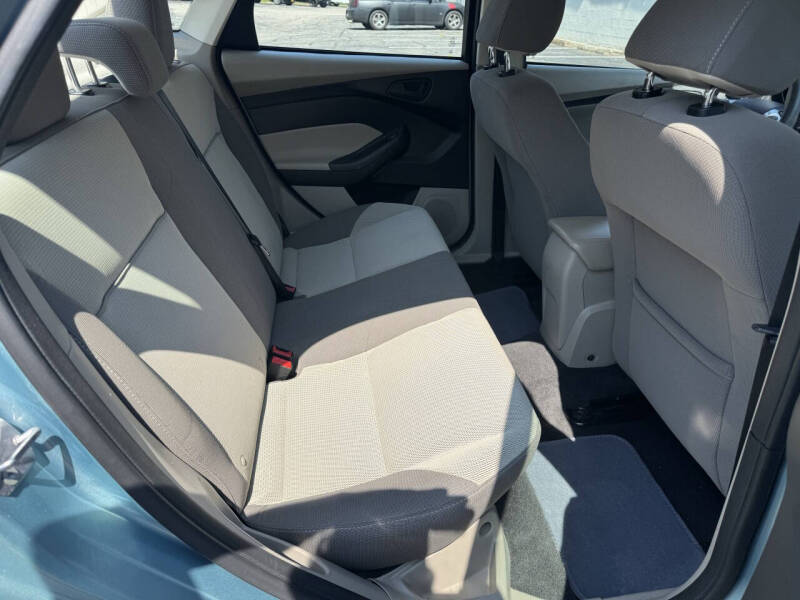 2012 Ford Focus SE