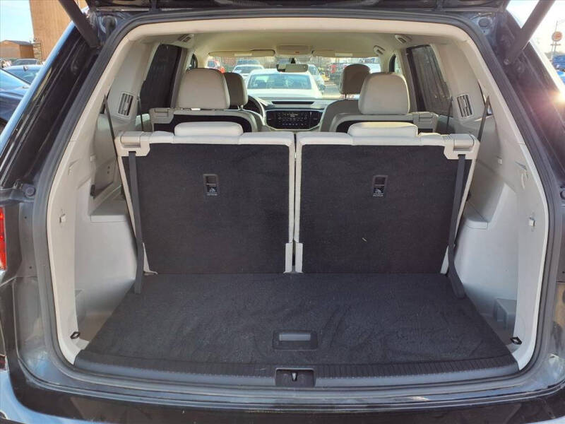 2022 Volkswagen Atlas SE