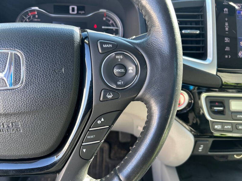 2017 Honda Ridgeline RTL-E