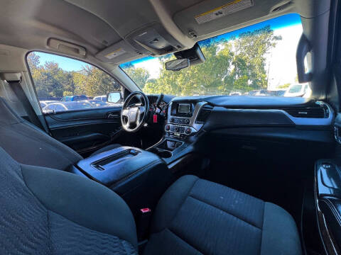 2015 Chevrolet Suburban LS