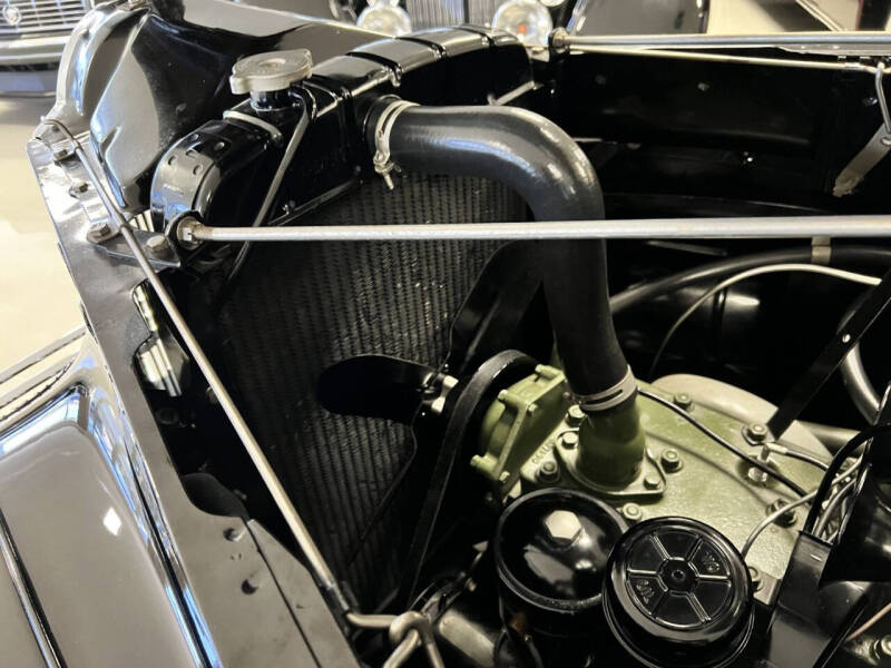 1941 Packard 110