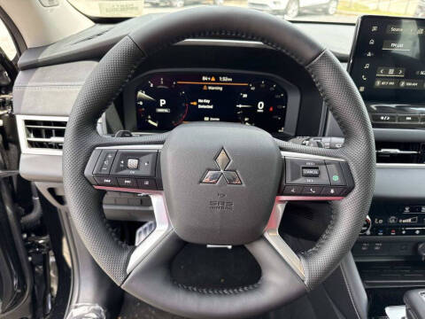 2026 Mitsubishi Outlander SEL
