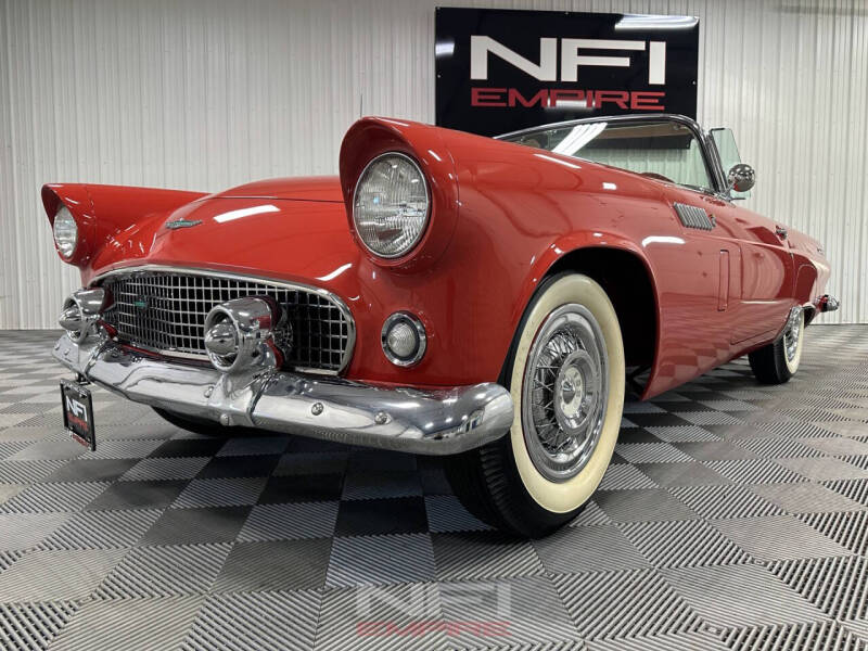1956 Ford Thunderbird
