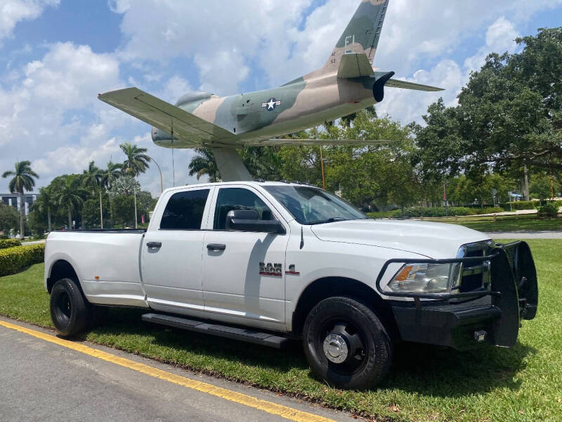 2014 RAM Ram 3500 Pickup Tradesman photo 28