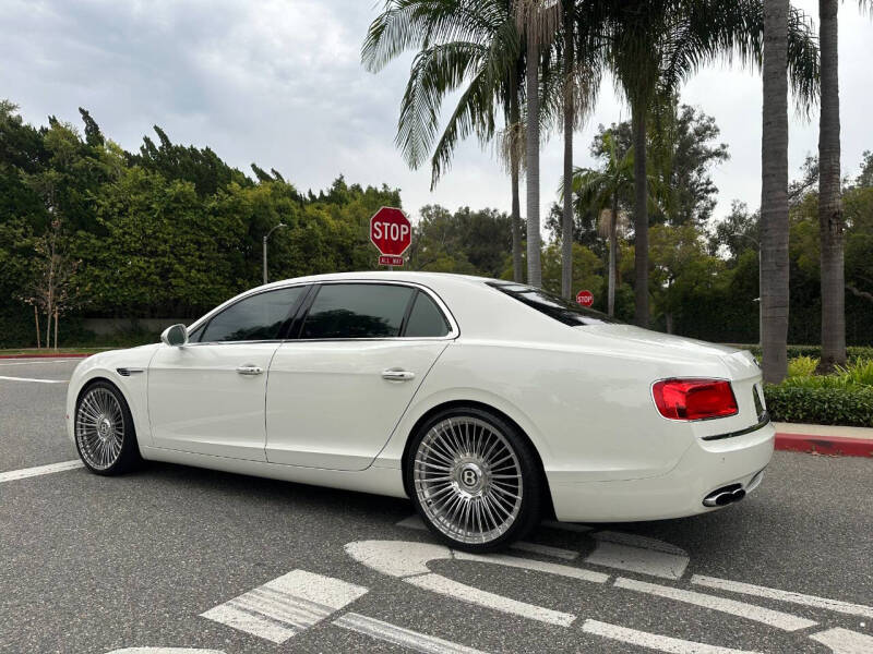 2018 Bentley Flying Spur V8