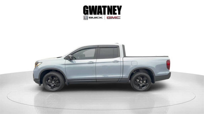 2025 Honda Ridgeline Black Edition