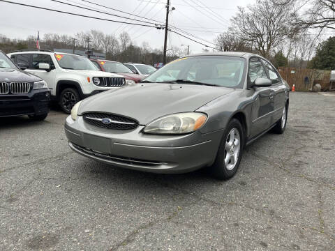 2001 Ford Taurus for sale at Ace Auto Brokers in Charlotte NC