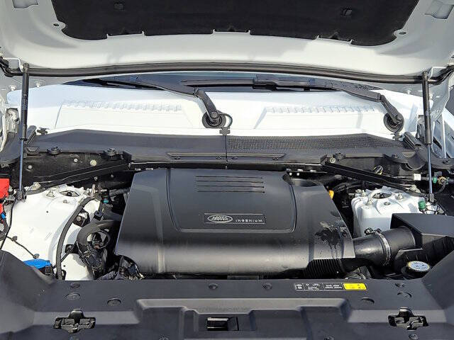 2024 Land Rover Defender 110 P300 S