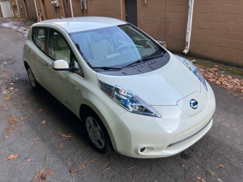 2012 Nissan LEAF SV