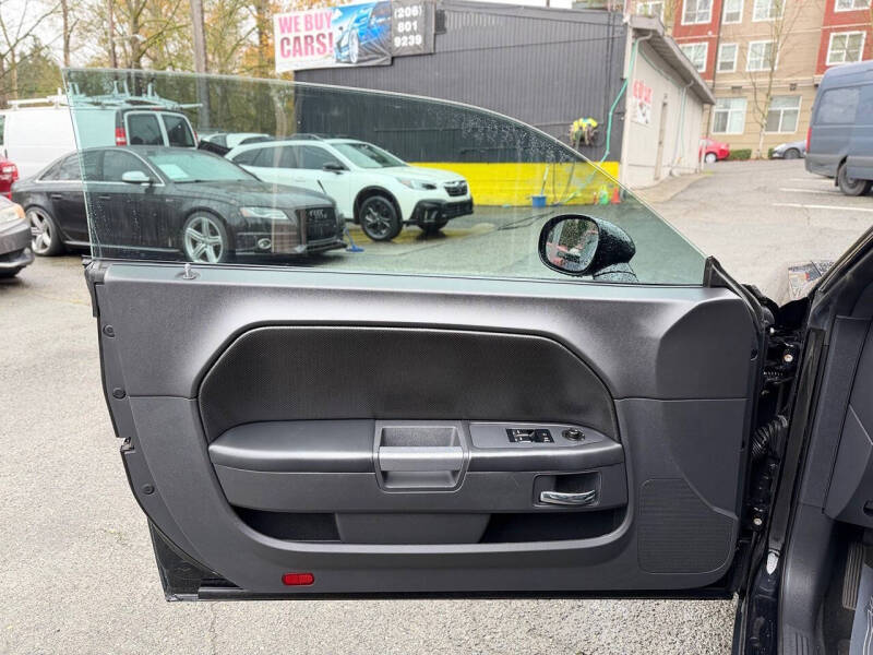 2014 Dodge Challenger R/T