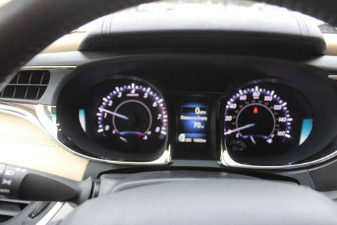 2013 Toyota Avalon XLE Premium