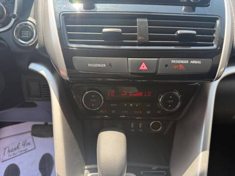 2026 Mitsubishi Eclipse Cross SE