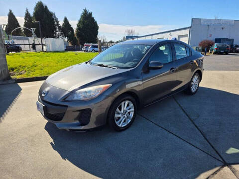 2013 Mazda MAZDA3 i Touring