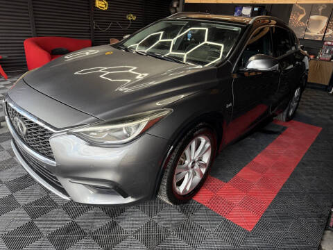 2019 Infiniti QX30 Pure