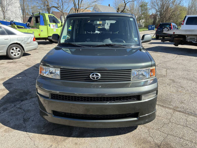 2005 Scion xB