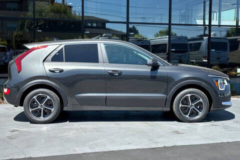 2026 Kia Niro LX