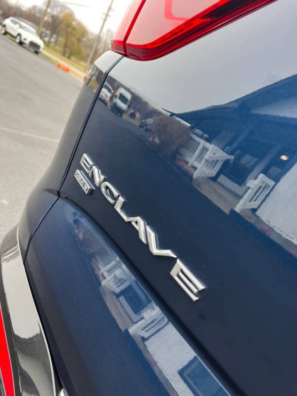 2023 Buick Enclave Essence