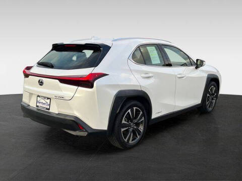 2019 Lexus UX 250h Luxury