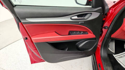 2019 Alfa Romeo Stelvio Ti Sport