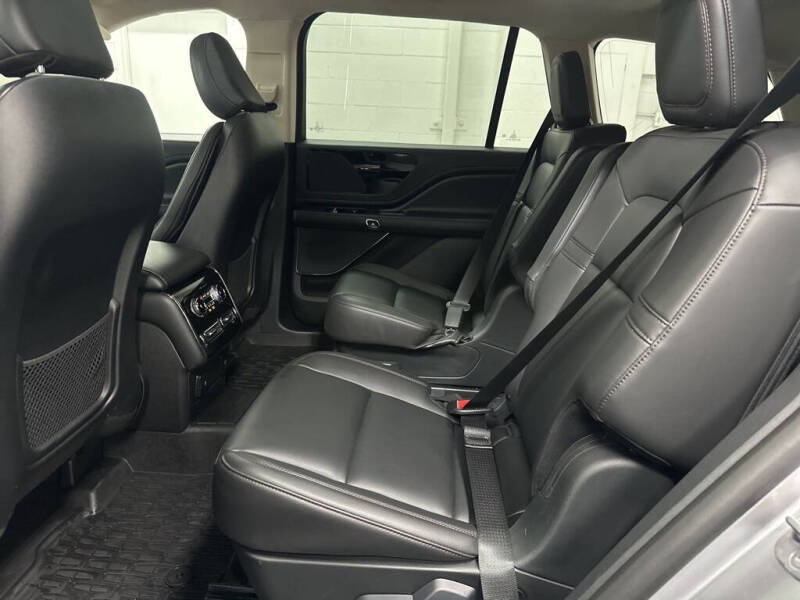 2024 Lincoln Aviator Premiere