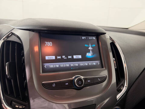 2017 Chevrolet Cruze LT Auto