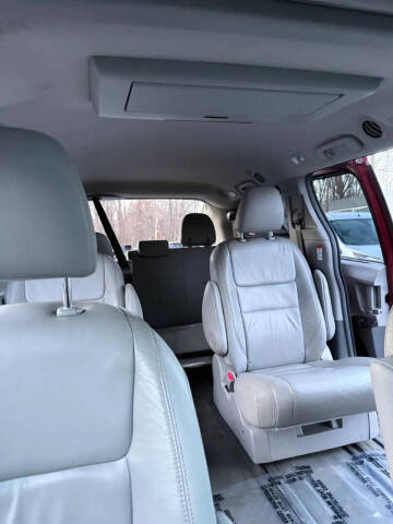 2016 Toyota Sienna