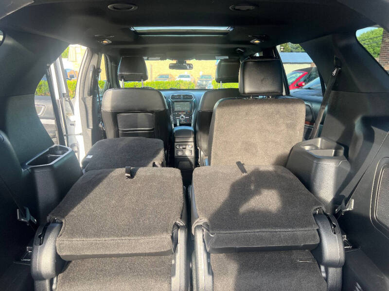 2016 Ford Explorer Platinum