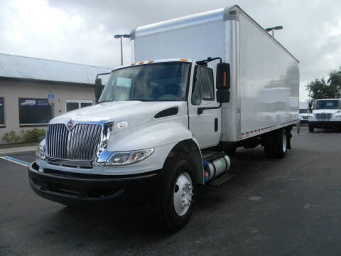 2019 International DuraStar 4300