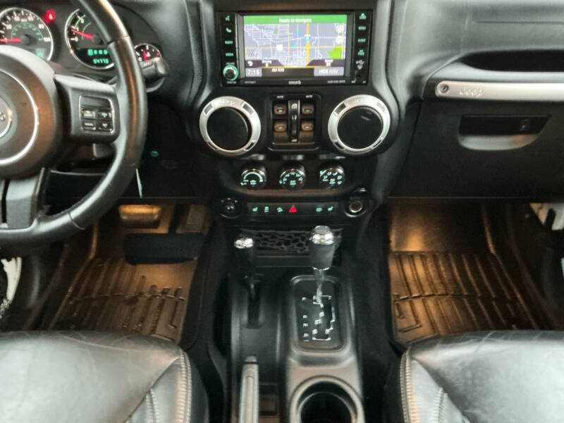 2013 Jeep Wrangler Unlimited Sahara