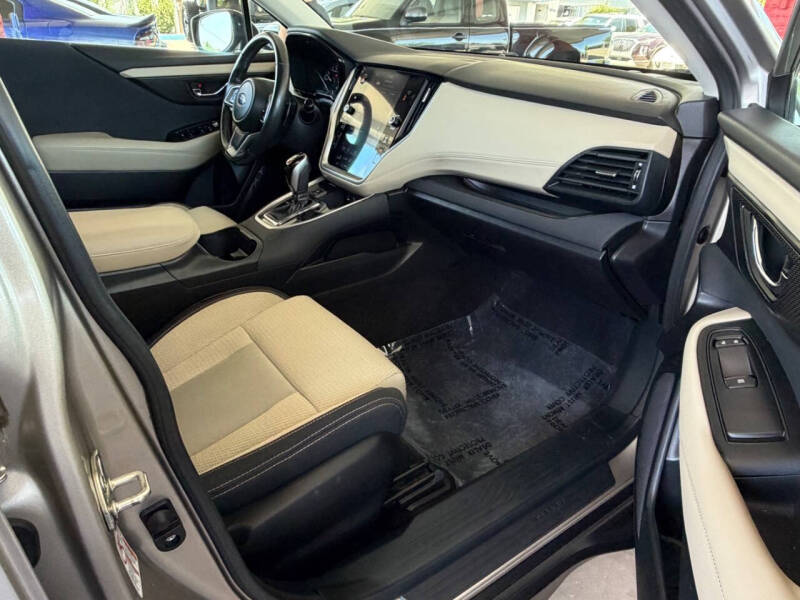 2020 Subaru Outback Premium
