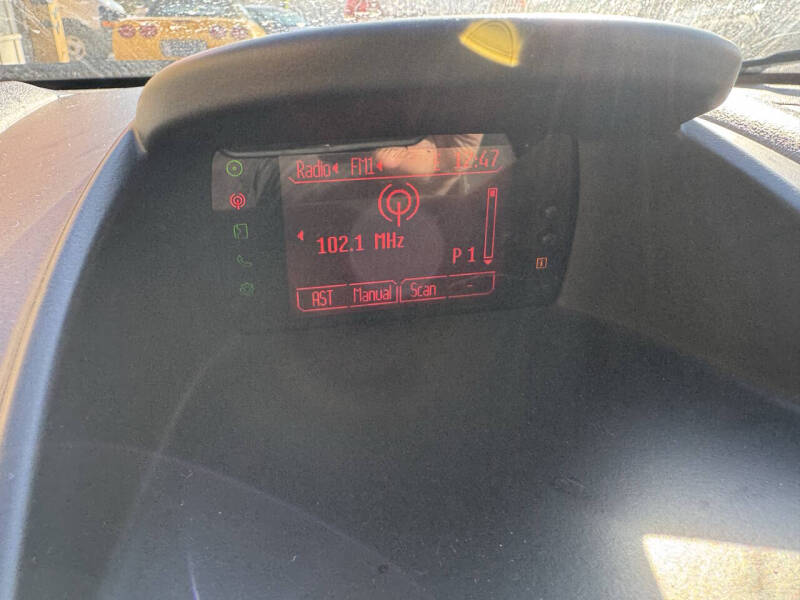 2011 Ford Fiesta SES