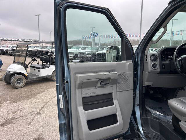 2014 Ford E-Series E-250