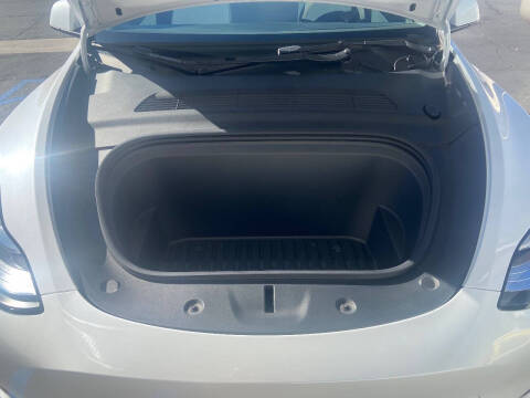 2022 Tesla Model Y Long Range